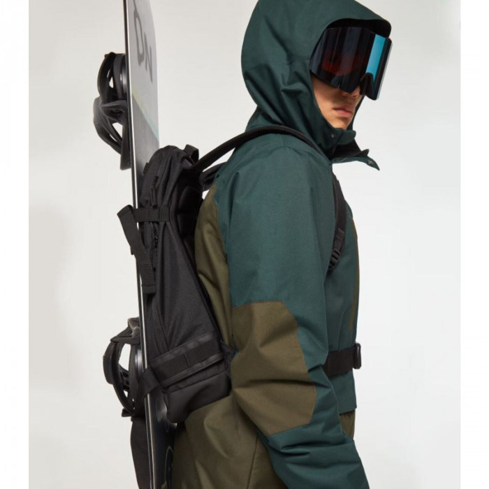 Oakley peak rc 18l backpack black zaino snowboard - SnowStore