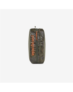 Patagonia black hole cube large lichen basin green